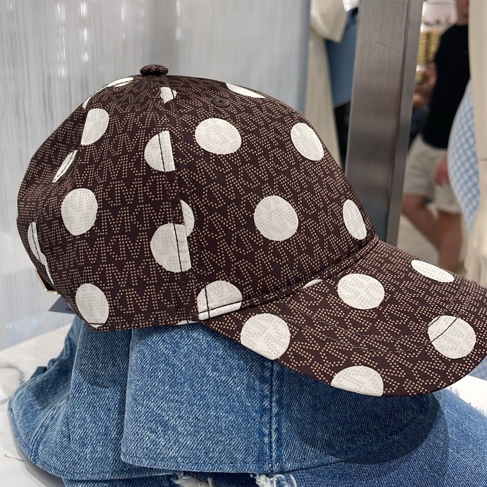 Michael Kors Women's Baseball Cap Hat Adjustable OS Chocolate BROWN DOTS NWT - Picture 8 of 16